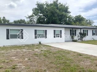4000 Marlin Dr SE, Saint Petersburg, FL 33705