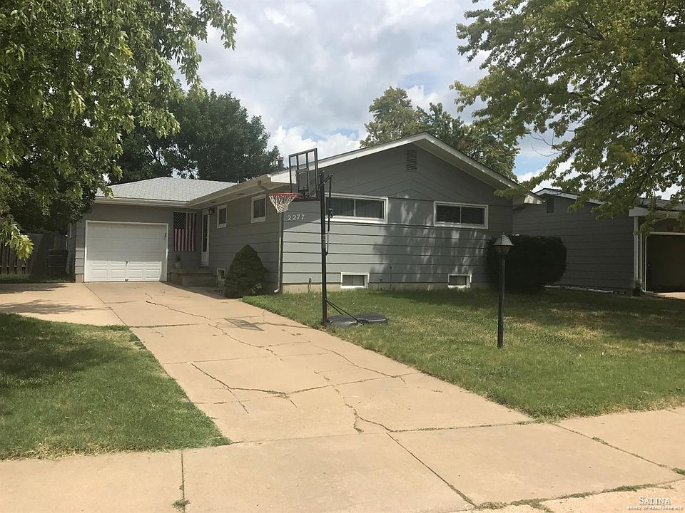 1st image of 2277 Roach St