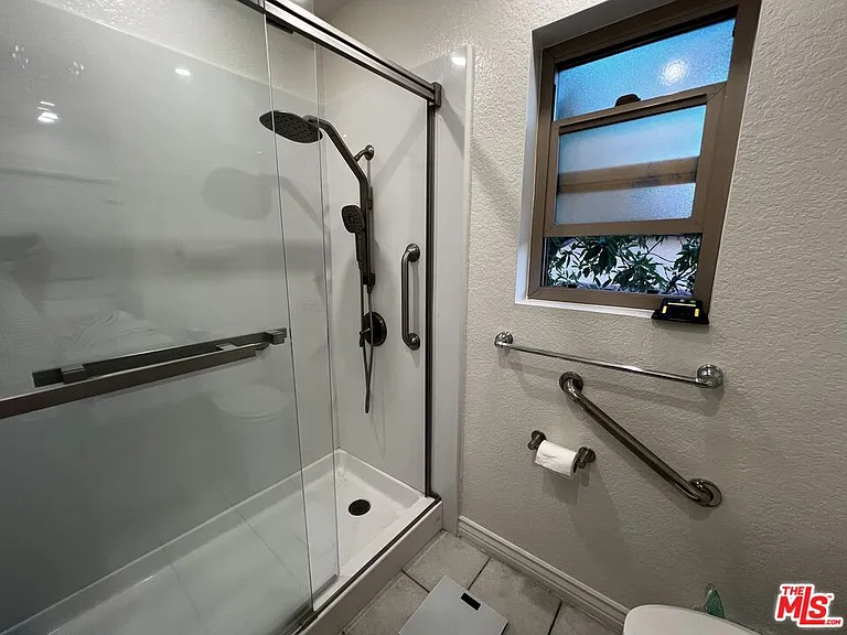 7825 Seaglen Dr #34 — Photo 24