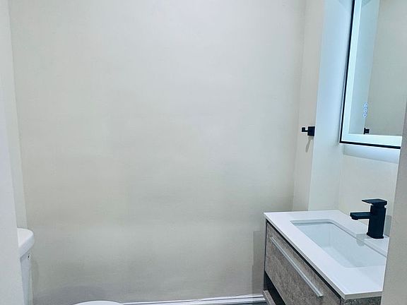 3rd image of 1306 Sidney St #3F