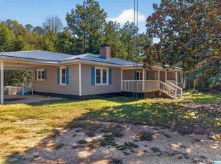 521 Oak Bowery Ln, Ohatchee, AL 36271