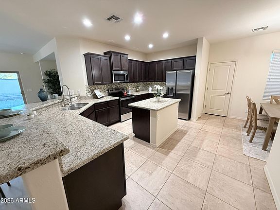 2nd image of 207 E CAROB Drive