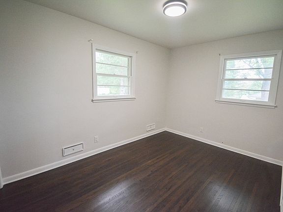 5th image of 501 33rd St SW