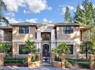 9805 NE 16th St, Bellevue, WA 98004