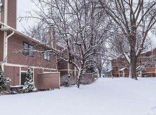 31 Elton Ridge Ct NW, Rochester, MN 55901