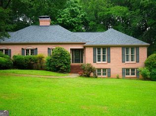 5346 Light Cir, Norcross, GA 30071