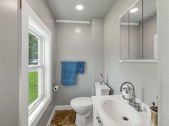 4th image of 26 Delia Drive