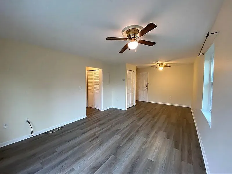 20 Central St #308