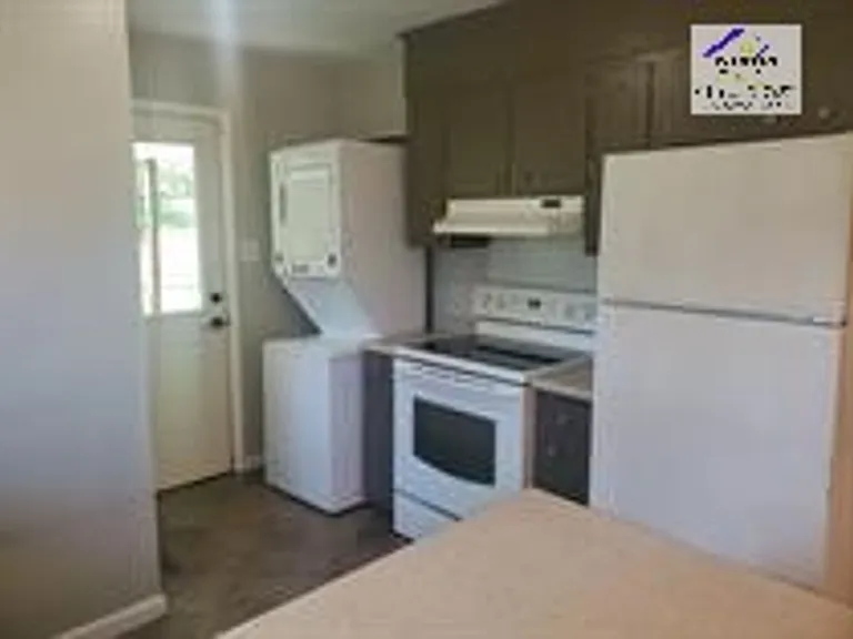 7259 Ainsley St — Photo 8