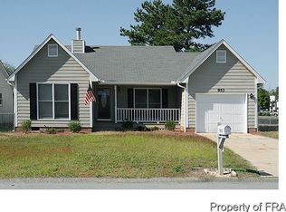 953 Glen Reilly Dr, Fayetteville, NC 28314