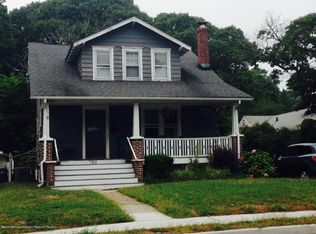 160 Monmouth Rd, Oakhurst, NJ 07755