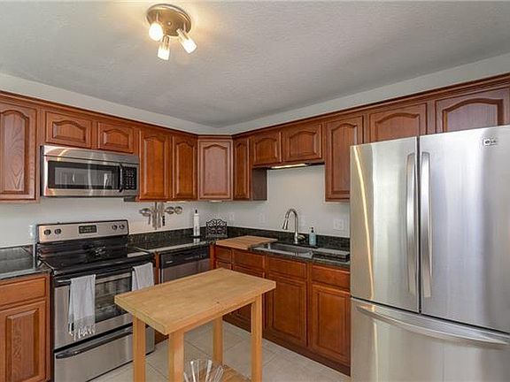 2nd image of 303 Chamberlin St