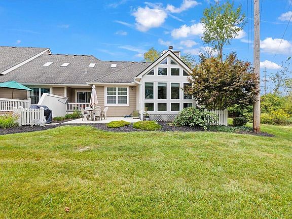 3rd image of 1461 Sedgefield Dr