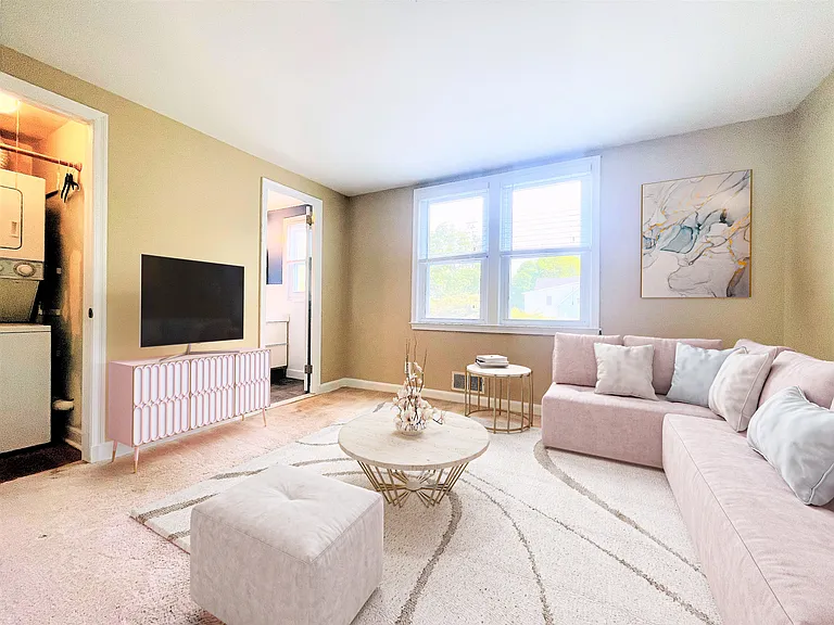 806 Hall St #2 — Photo 10