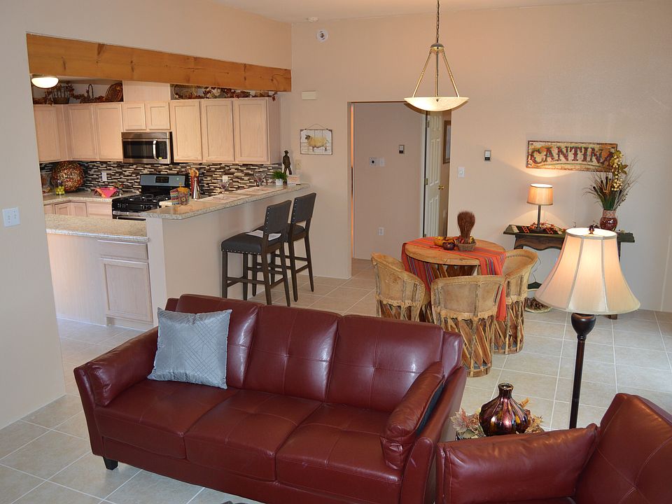 1st image of 1526 Calle Angelina
