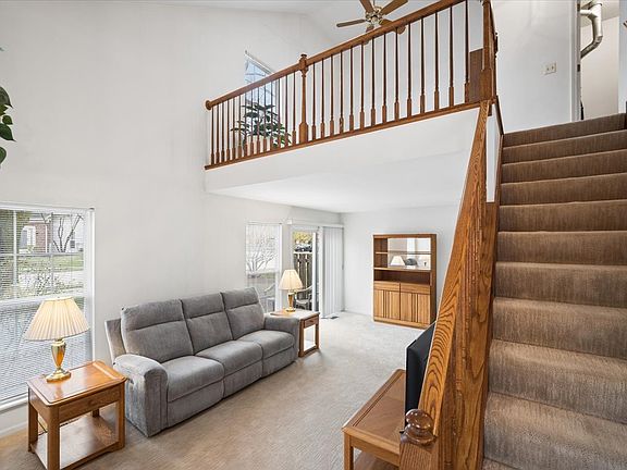 3rd image of 1099 Quaker Hill Ct #1099