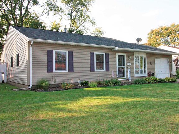 2nd image of 2117 Shasta Dr