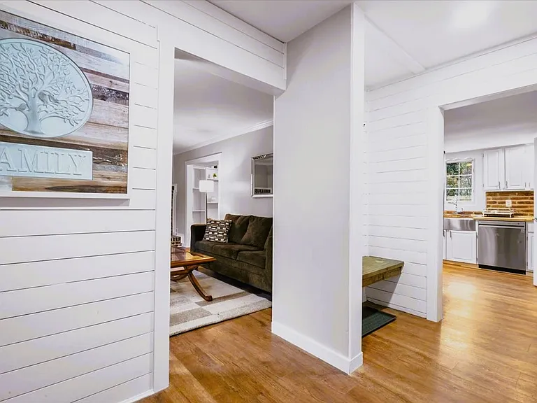 34 Shenandoah Dr — Photo 18