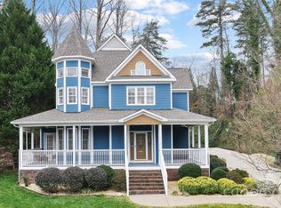 1910 Mountain Park Dr, Charlotte, NC 28214