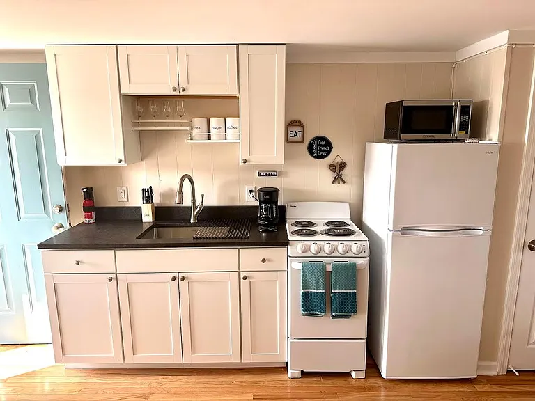 78 E Grand Ave #204 — Photo 5