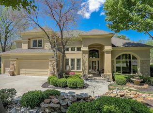 13108 Linden St, Leawood, KS 66209