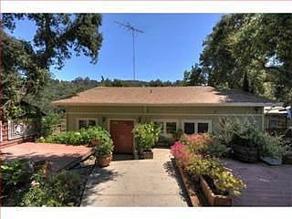 3rd image of 19720 Oakmont Dr