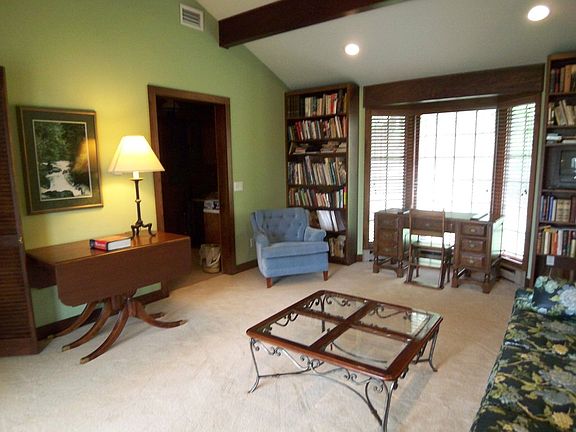 3rd image of 2959 Joan Ln