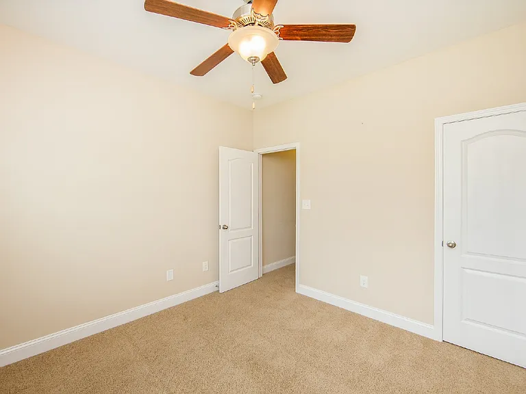 620 Stonebriar Ave — Photo 6