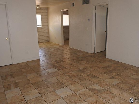 4th image of 28849 E San Jose Ave