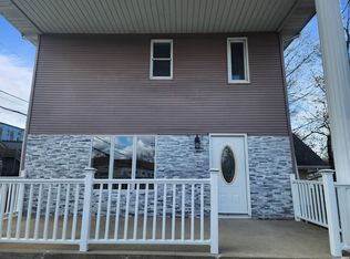 113 Arch St, New Carlisle, IN 46552