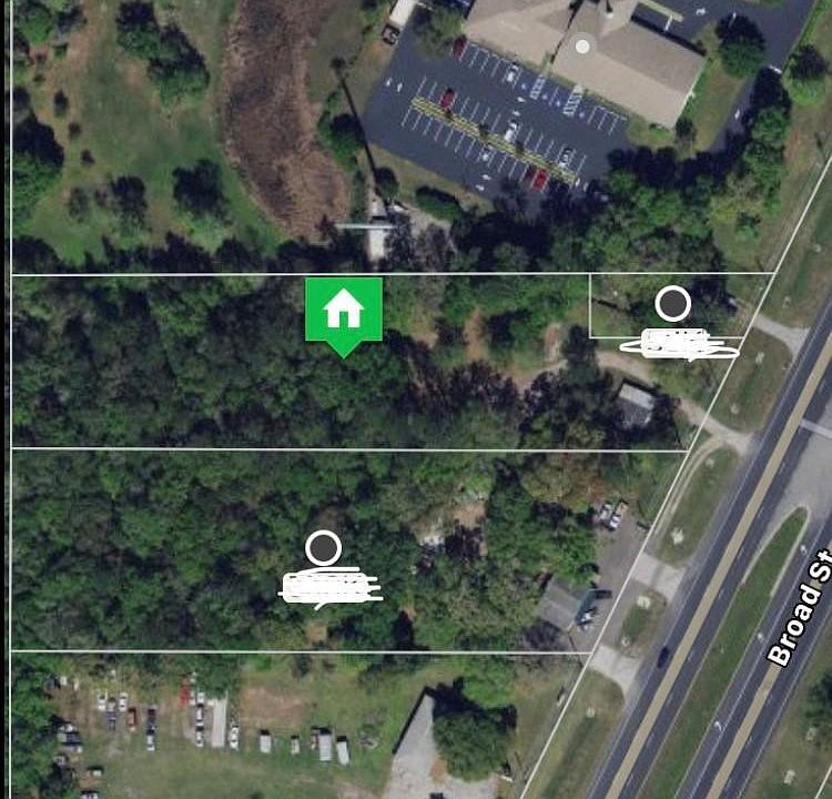 2nd image of 6117 Broad St