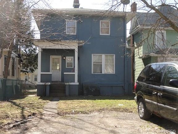 2nd image of 1850 Pierce Ave