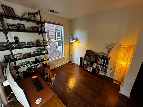 3rd image of 1630 N Clarkson St APT 308