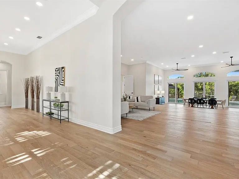 1707 Caribbean Dr — Photo 5