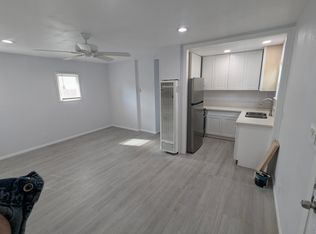 2041 Myrtle Ave #A, Long Beach, CA 90806