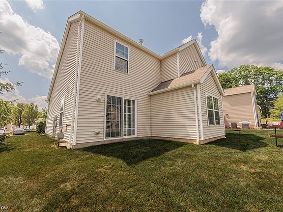 2nd image of 1249 Oakbourne Cir
