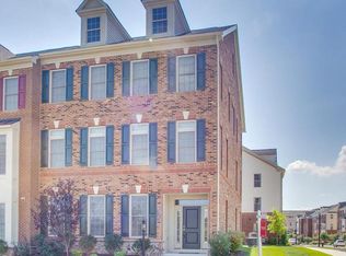 43151 Clarendon Sq, Ashburn, VA 20148