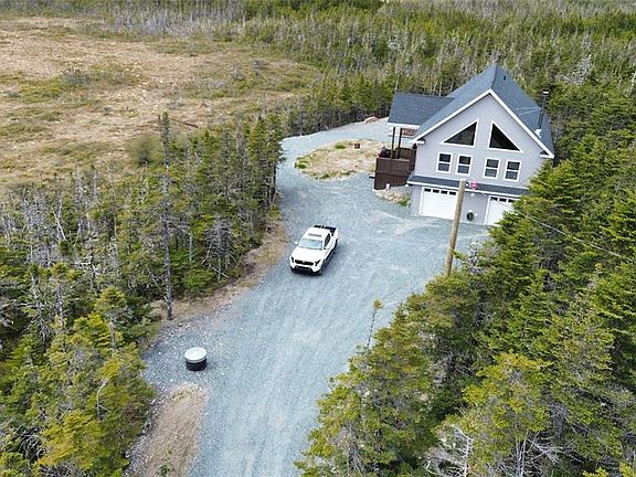 4th image of 41 Whalen's Pond Road