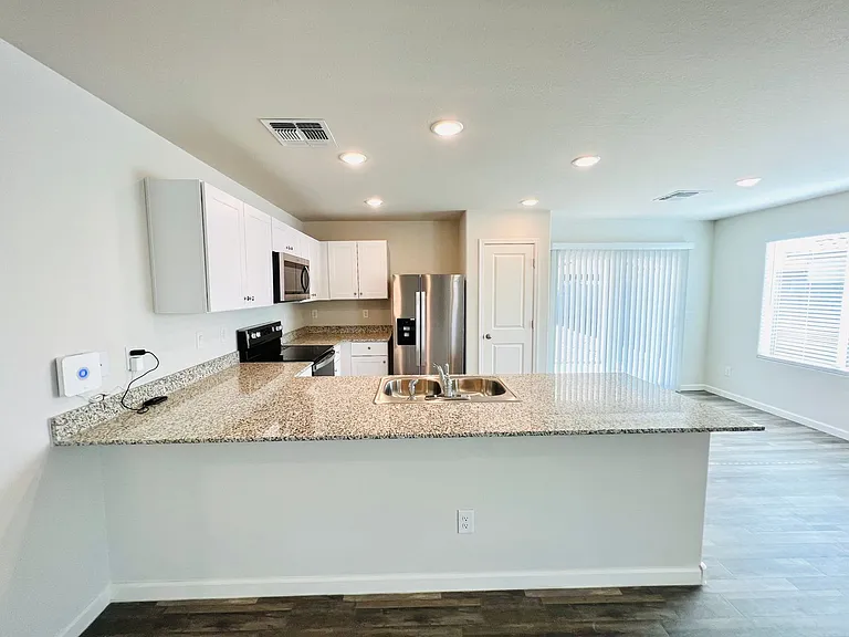 2083 E Velvet Pl — Photo 14