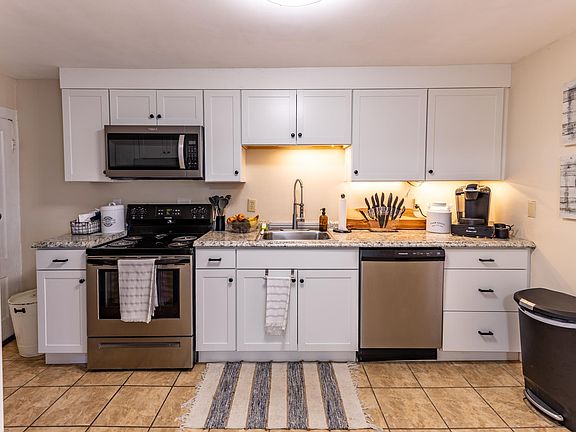 Kitchen - Dishwasher, Stove and Refrigerator all stainless.