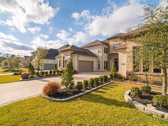 2nd image of 30 N Waterbridge Dr