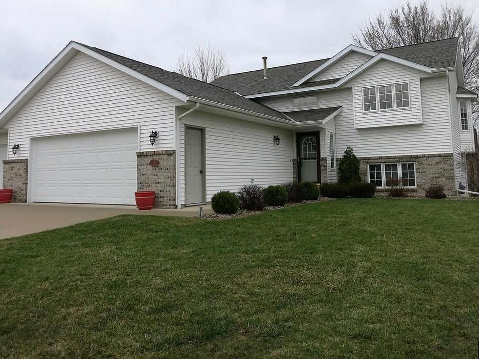 1st image of 117 Creekside Dr