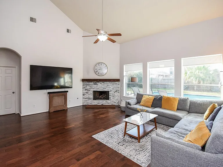 4234 Hazepoint Dr — Photo 12