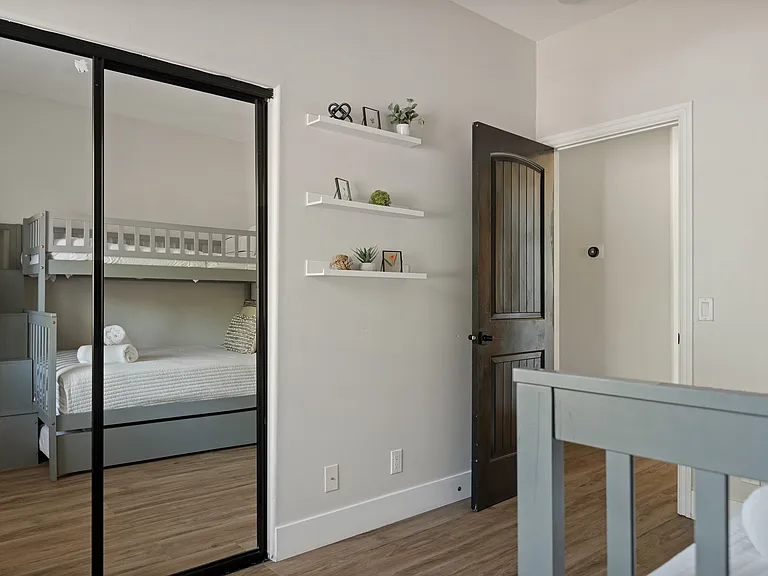 1498 Deer Way Dr — Photo 37