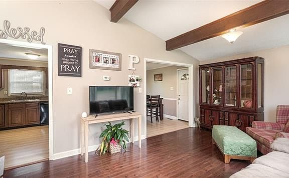 4th image of 3037 26th Avenue Pl NE