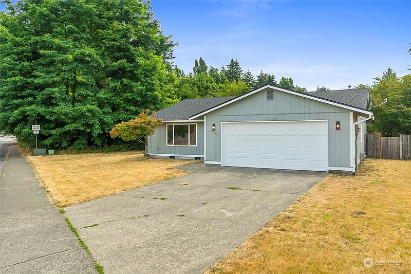 3rd image of 6506 Linderson Way SW