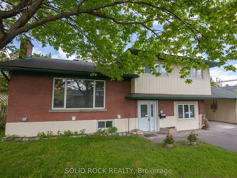 2763 Kelly Ave #1 — Photo 2