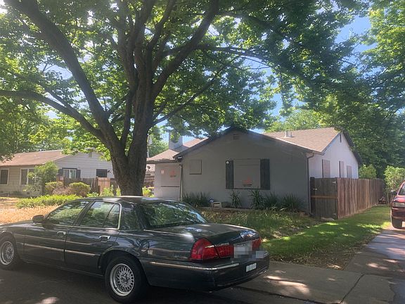 3rd image of 1420 W Sonoma Ave