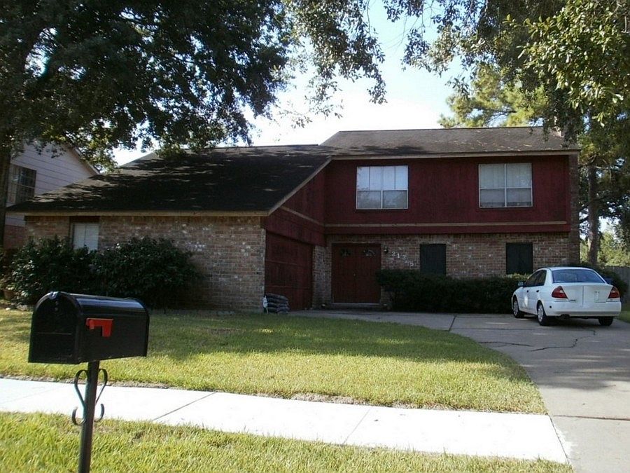 1st image of 2135 Hilton Head Dr
