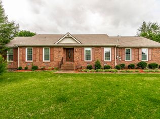 112 Arrowhead Dr, Hendersonville, TN 37075